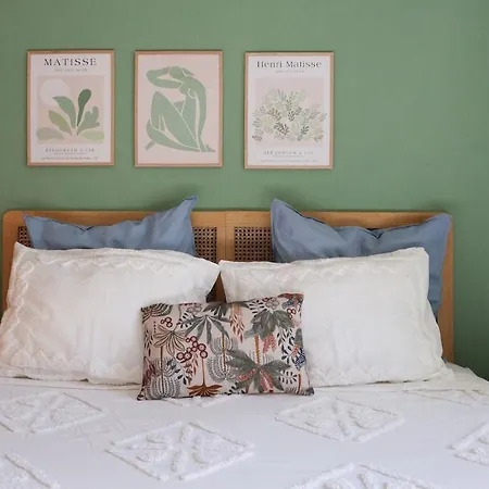 Апартаменты Close To Sea Center 130m2