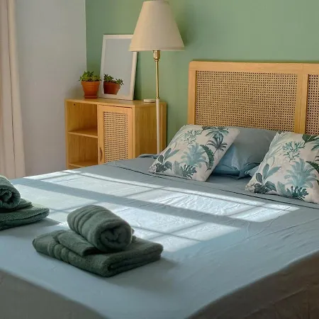 Apartment Close To Sea Center 130m2