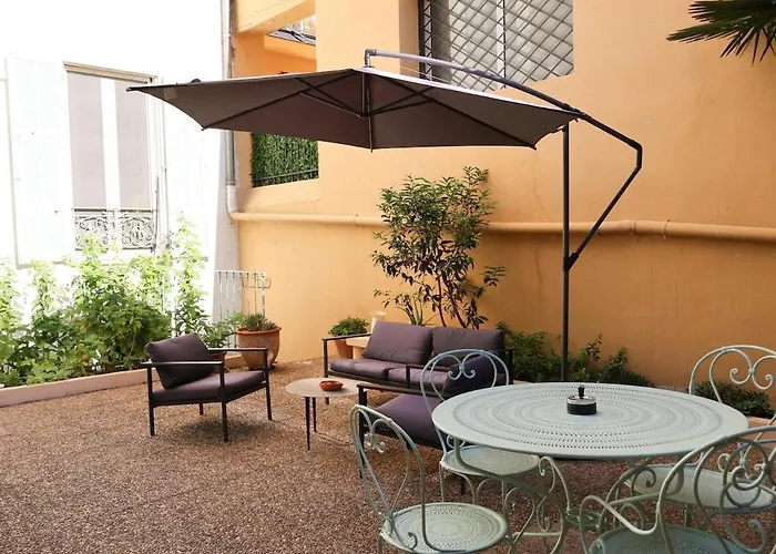Close To Sea Center 130m2 * Nice