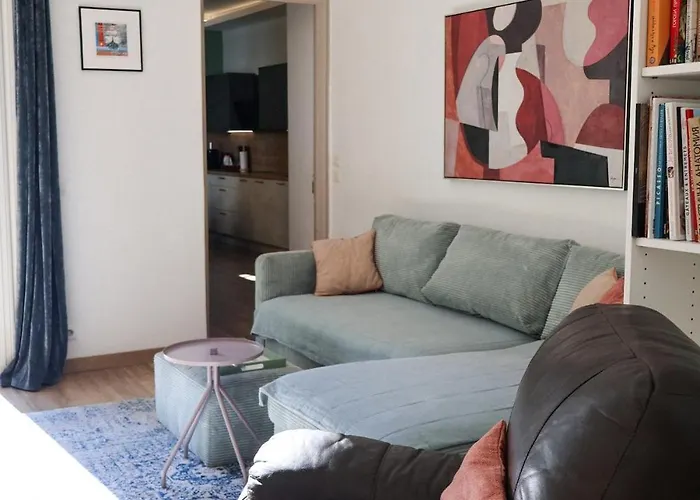 Close To Sea Center 130m2 Apartmán