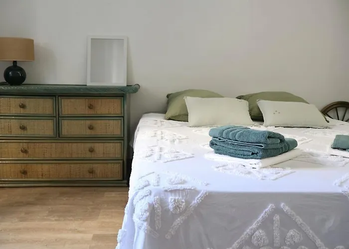 Close To Sea Center 130m2 Nice